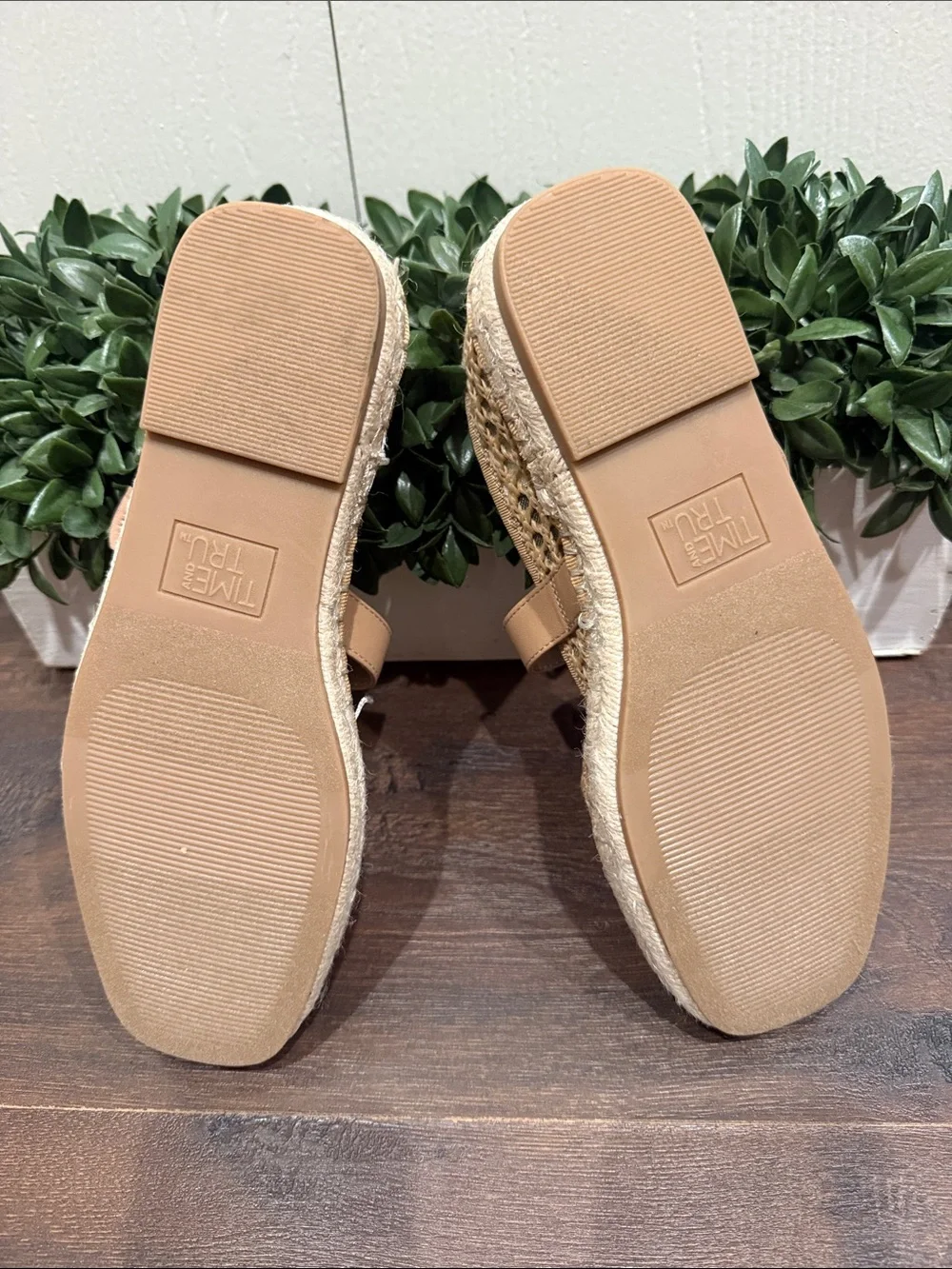 Time and Tru Women's Espadrille Mary Jane Flats Size 7 Color : Raffia NWOT